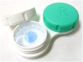 contact-lenses-kit